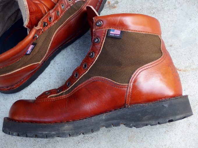 Danner LightⅡ セダーレインボー 初代「ダナーライト」との違い 