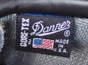 DANNER LIGHT/ダナーライト 黒 90年代製造 黒刺繍タグ ＜私物記録画像 