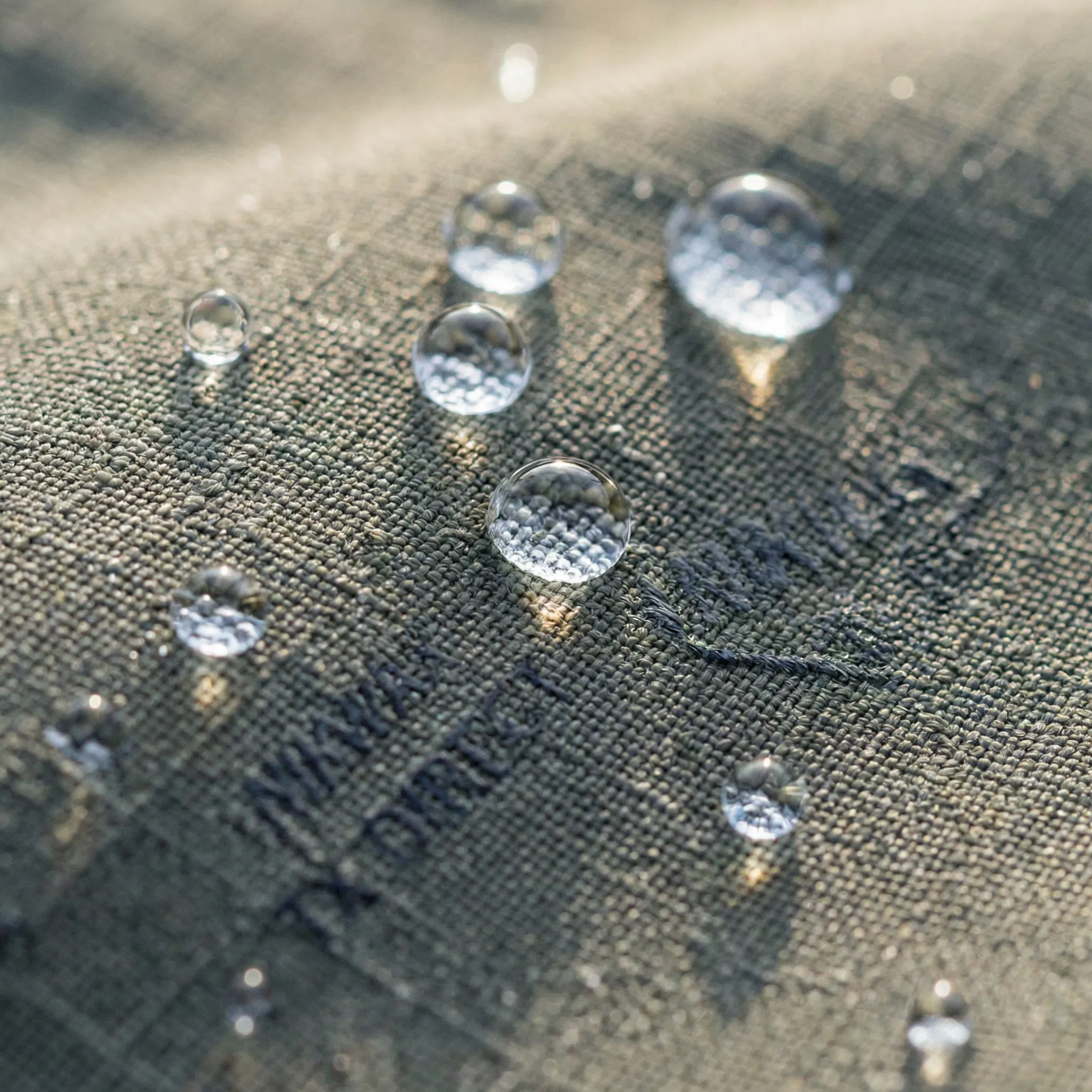 NIKWAX(ニクワックス)|「ニックのワックス」が変えた、防水アフターケアの常識