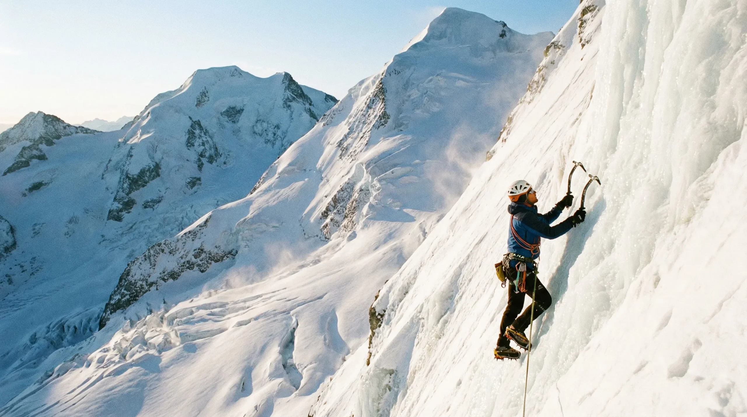 C.A.M.P.(カンプ)|軽量化を極めたイタリアの老舗登山ギア