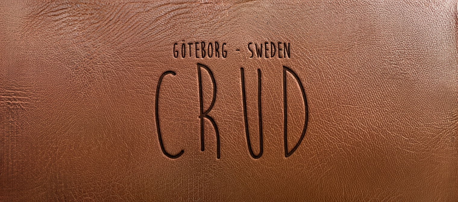 CRUD（クルード）｜北欧の伝統と革新が息づく「一生モノ」のレザーギア